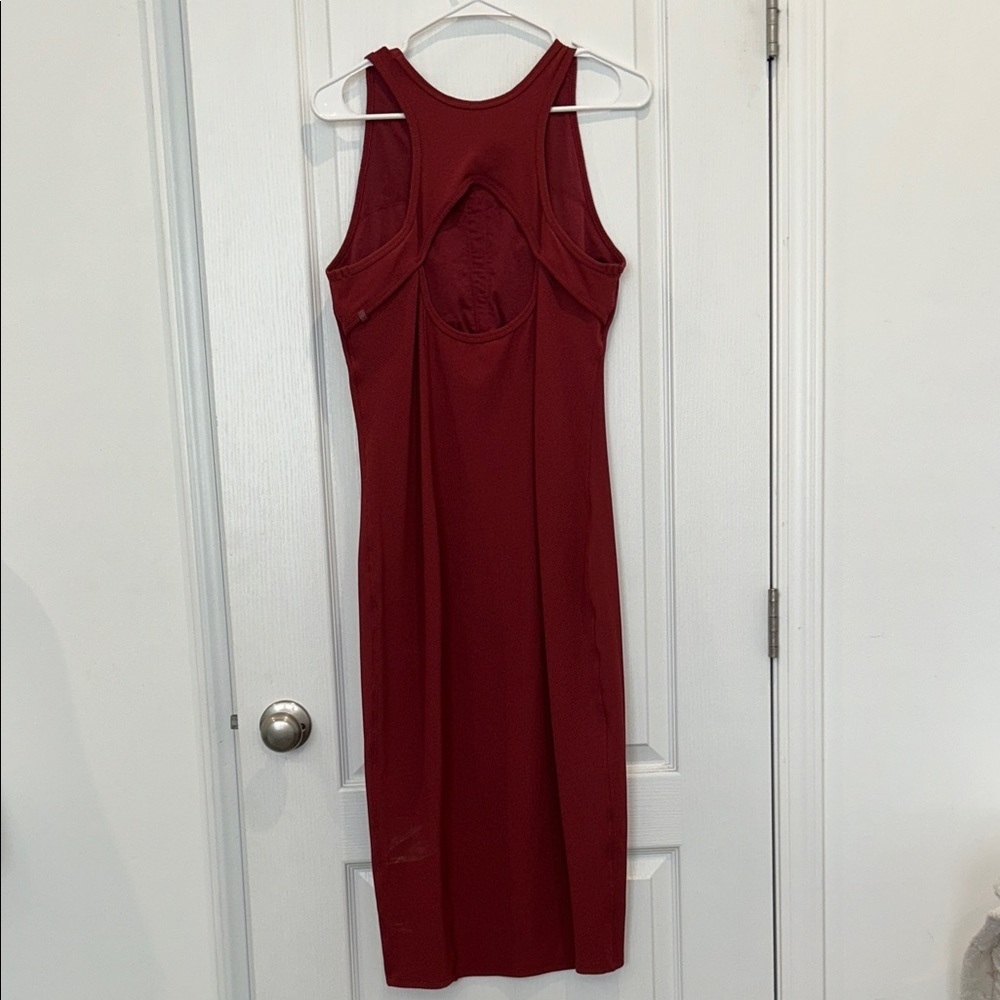Lululemon Brunch and Back Dress, Size 12 - Picture 9 of 10